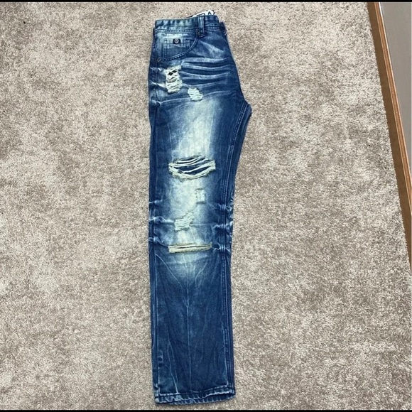 Designer Premium Denim Ripped Blue Jeans - Picture 2 of 4